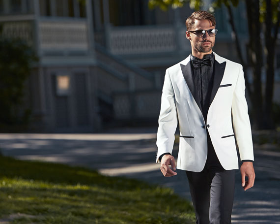 Hochzeitsanzüge und Festmode